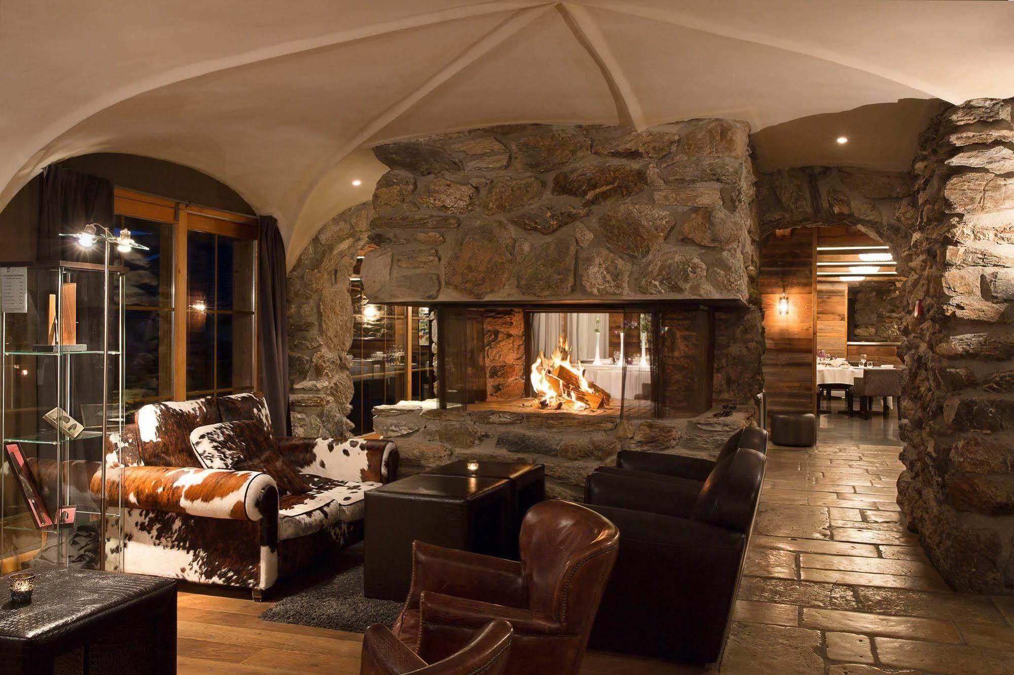 Hostellerie Du Pas De L'Ours "Relais Et Chateaux" Crans-Montana Exteriér fotografie